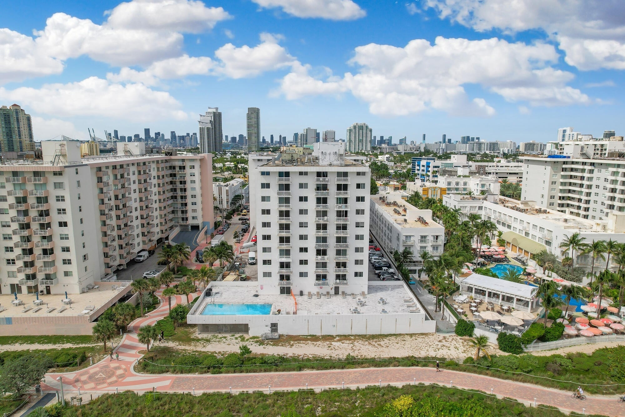 Condominium for Sale at 401 Ocean Drive, 921 SoFi, Miami Beach, FL 33139