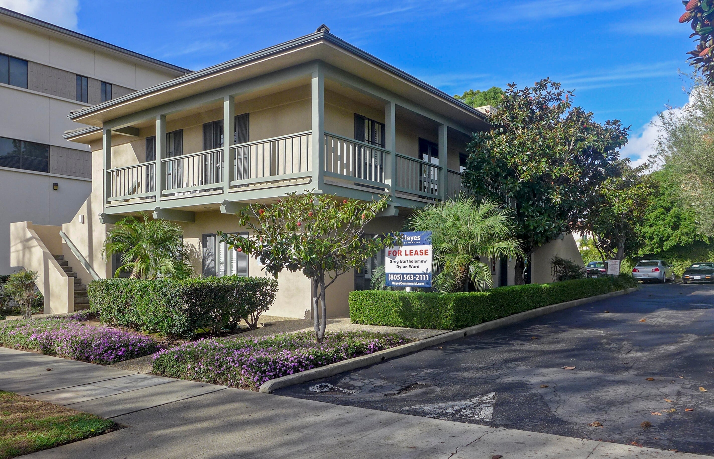 Property в Oak Park, Santa Barbara, CA 93105