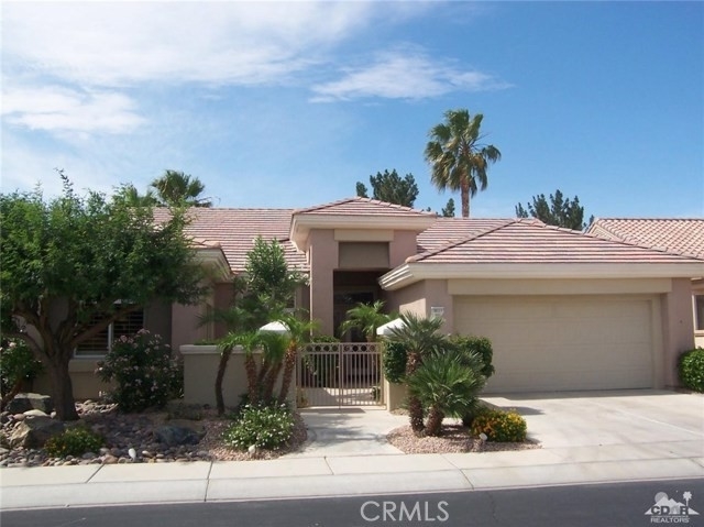 Property в Desert Palms, Palm Desert, CA 92211