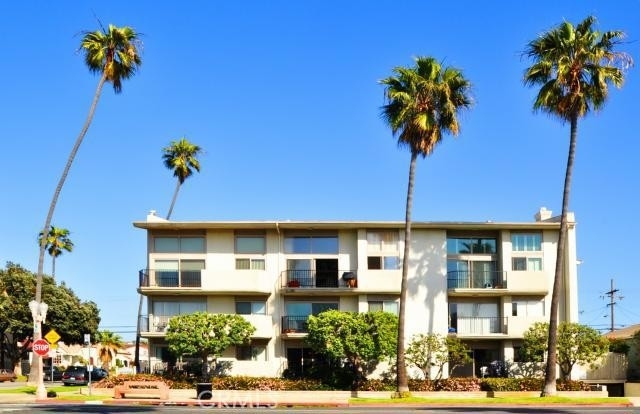 Property at 1400 S Catalina Avenue, 302 Redondo Beach