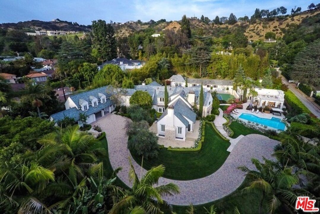 Single Family Home for Sale at Beverly Hills, CA 90210