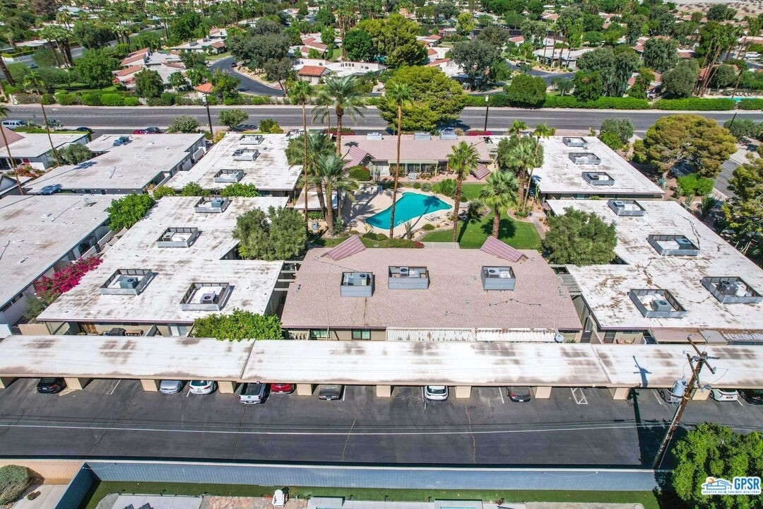 2. Condominiums for Sale at Palm Springs, CA 92262