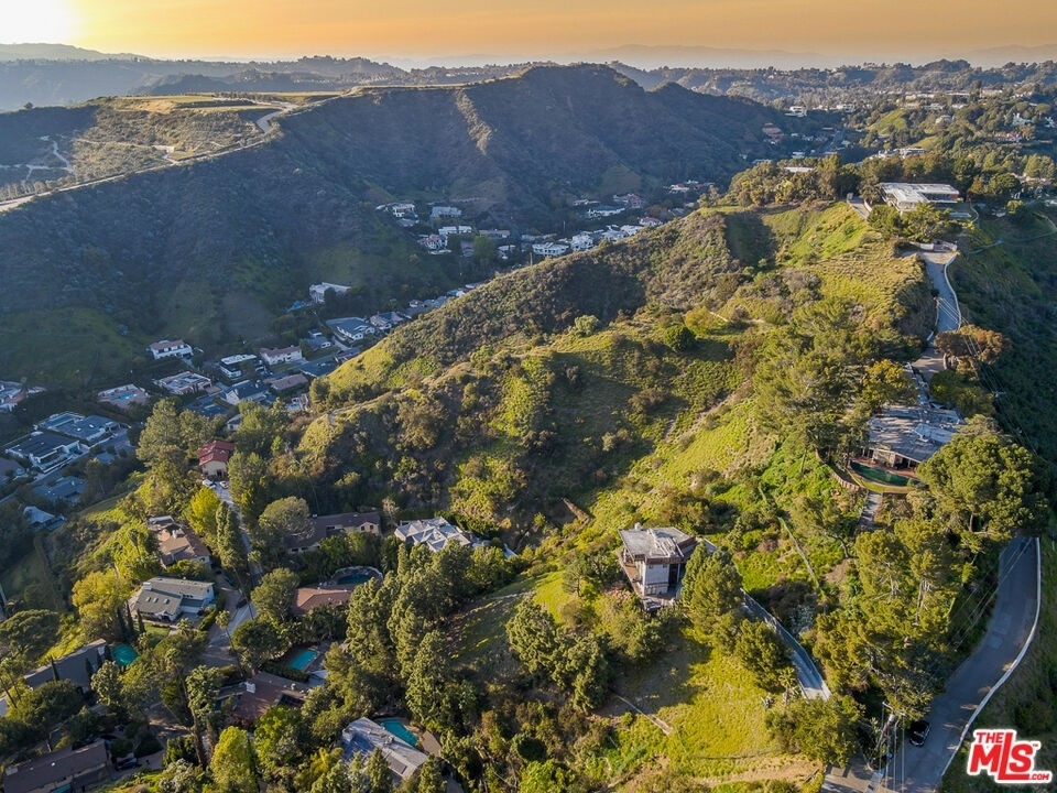 17. Land for Sale at Beverly Crest, Los Angeles, CA 90210