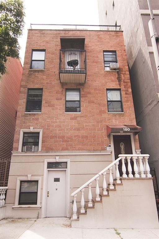 Property at 180 19th Street, 2 Greenwood Heights, Brooklyn, NY 11232