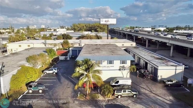 Commercial for Sale at Edgewood, Fort Lauderdale, FL 33315