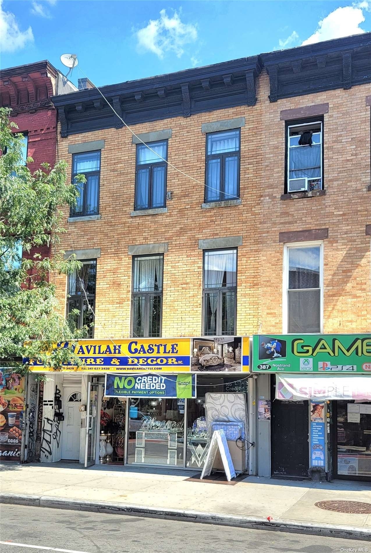 Multi Family Townhouse for Sale at 385 Nostrand Avenue, 3 Bedford Stuyvesant, Brooklyn, NY 11216