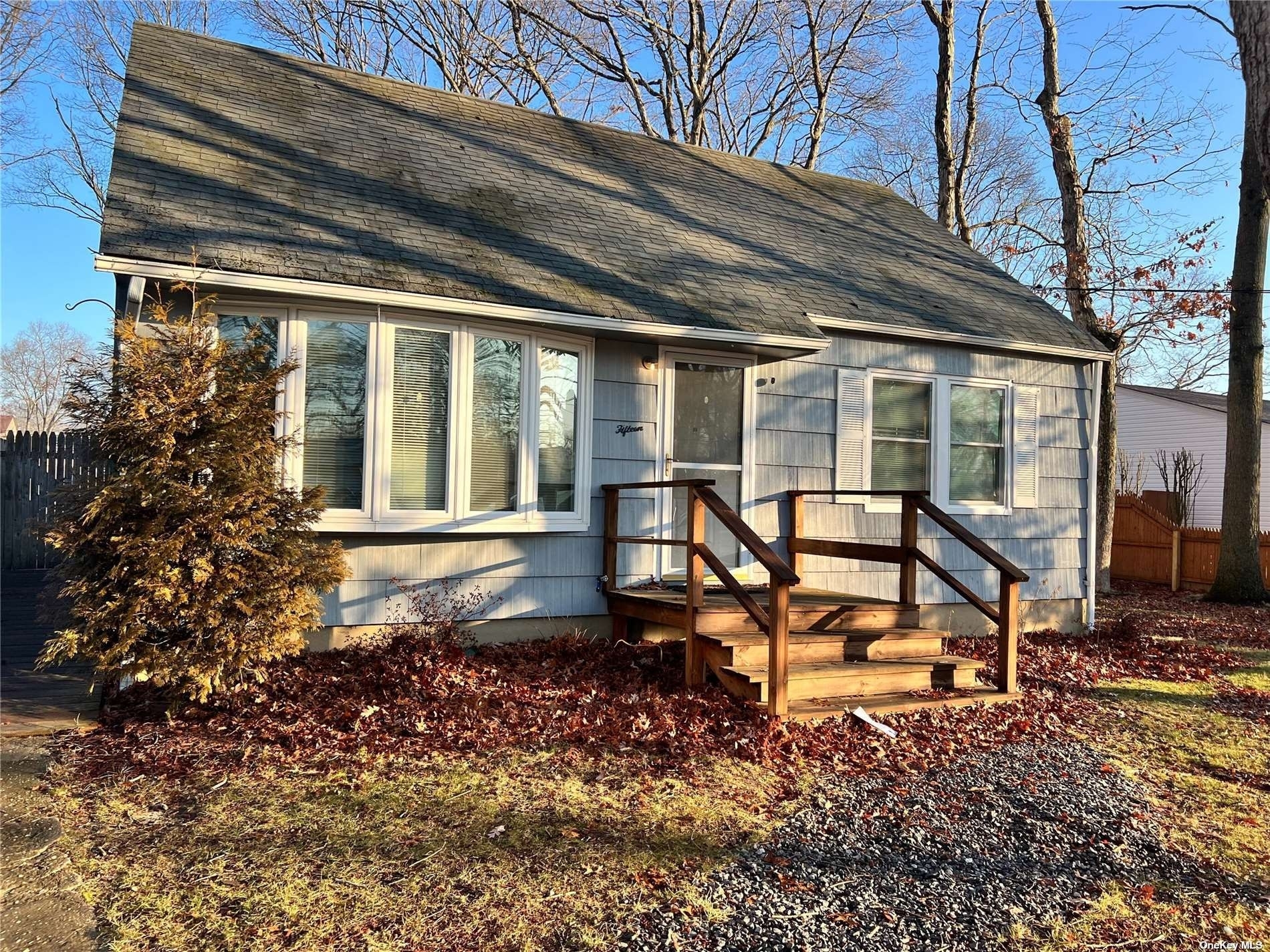 Single Family Home for Sale at Mastic, NY 11950