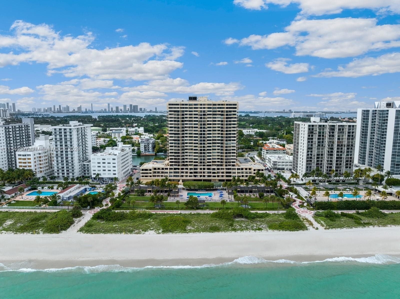 Condominium for Sale at 2555 Collins Ave, PH114 Ocean Front, Miami Beach, FL 33140