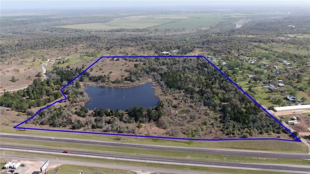 Commercial / Office for Sale at Cedar Creek, TX 78612