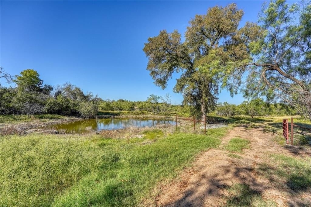 13. Farm and Ranch Properties for Sale at Marble Falls, TX 78654