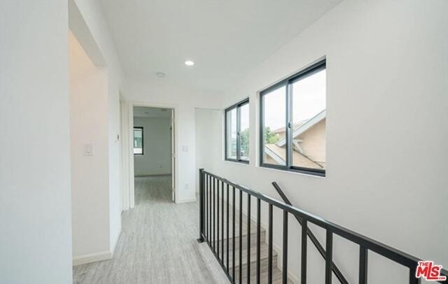 16. Multi Family Townhouse for Sale at Vermont Square, Los Angeles, CA 90037