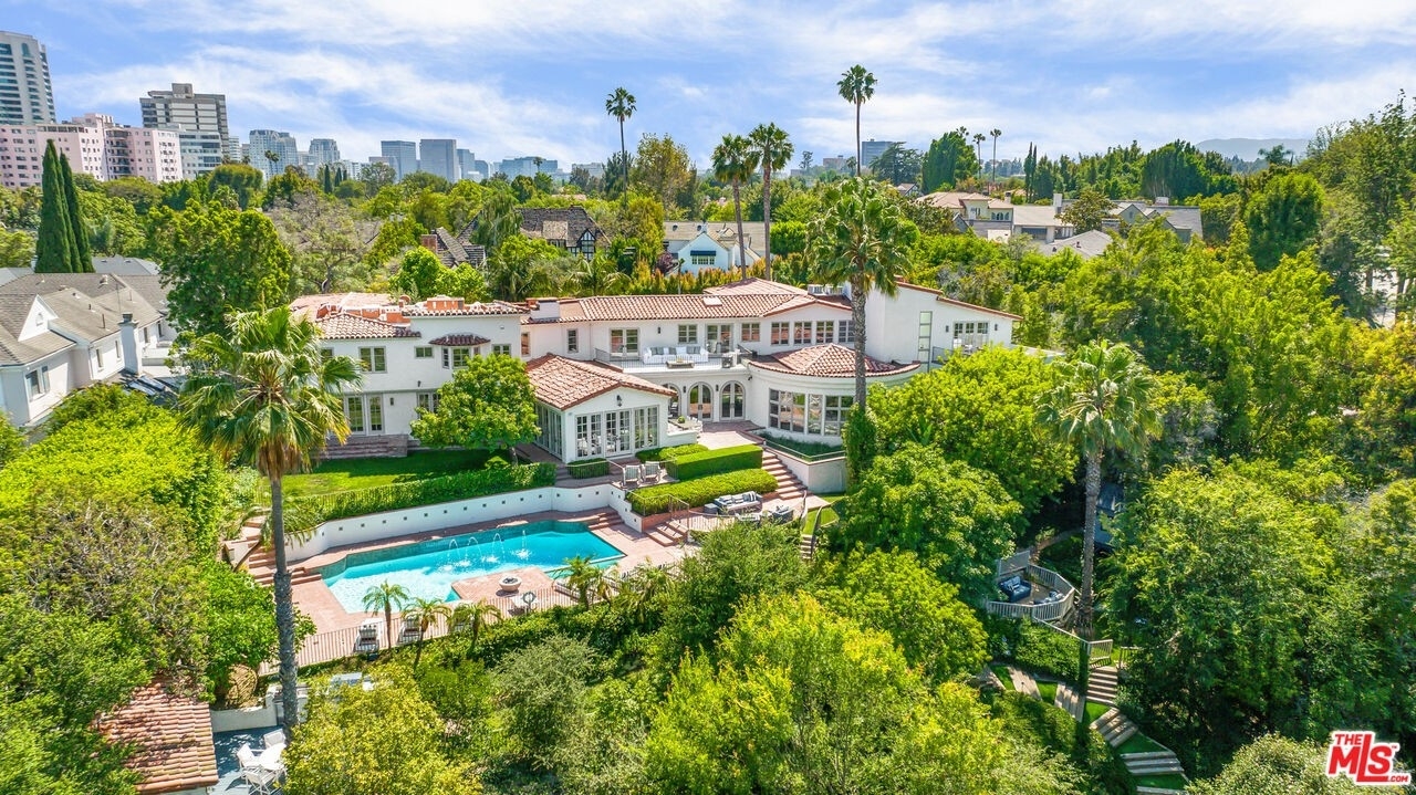 Single Family Home for Sale at Holmby Hills, Los Angeles, CA 90024
