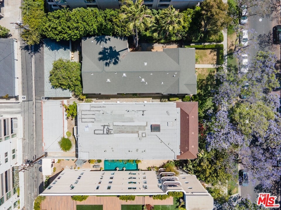 3. Land for Sale at Beverly Hills, CA 90210