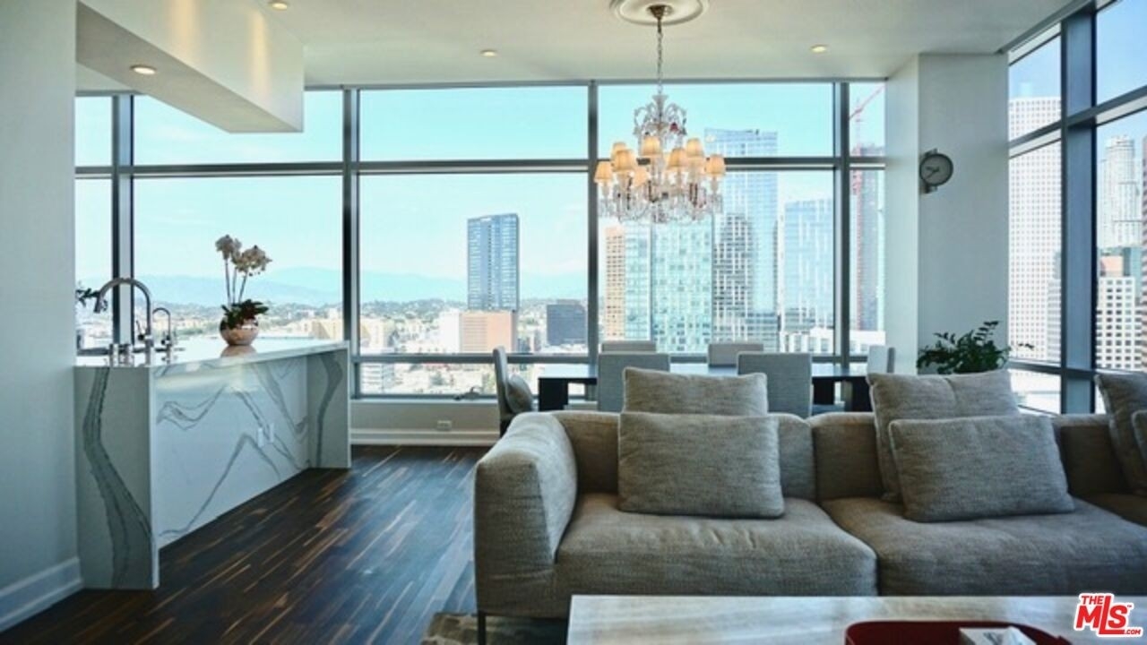 2. Condominiums for Sale at 900 W Olympic Blvd, 27G Downtown Los Angeles, Los Angeles, CA 90015