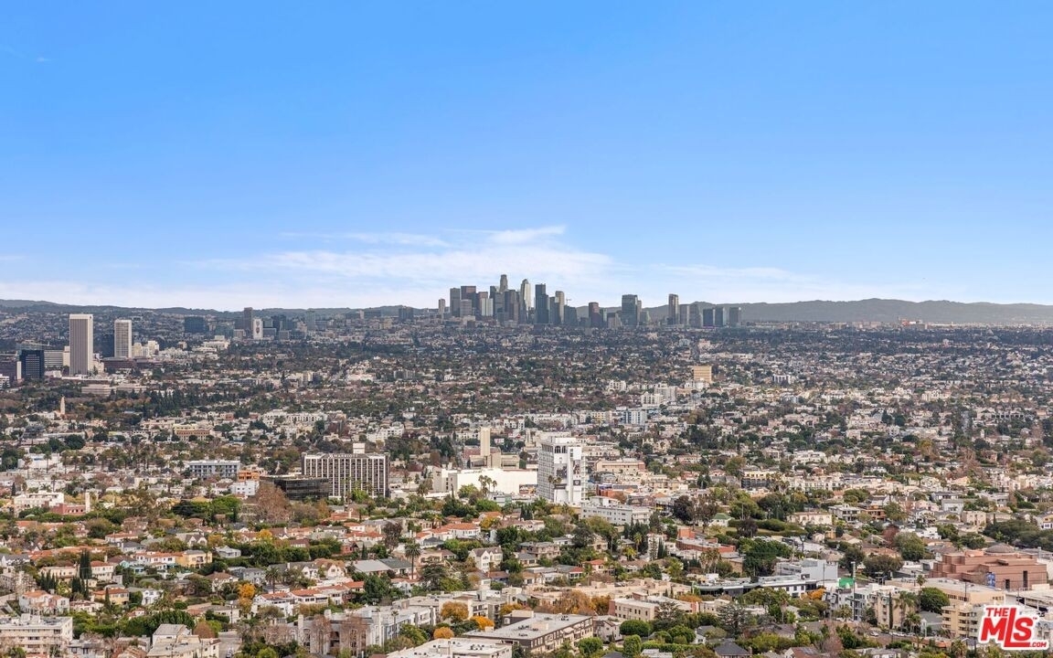 31. Condominiums for Sale at 1 W Century Dr, 31B Century City, Los Angeles, CA 90067