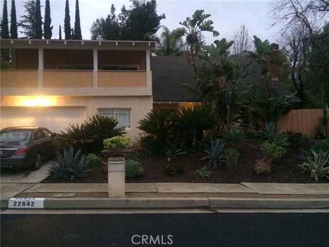 2. Rentals at Woodland Hills, CA 91364