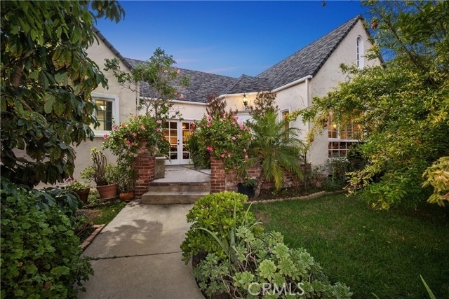 Property at Miracle Mile, Los Angeles, CA 90019