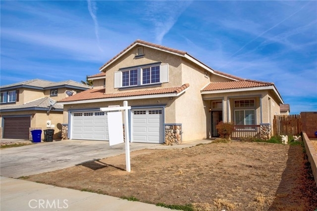 Single Family Home for Sale at West Bear Valley, Victorville, CA 92392