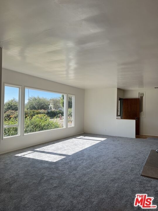 15. Single Family Homes for Sale at Central Malibu, Malibu, CA 90265