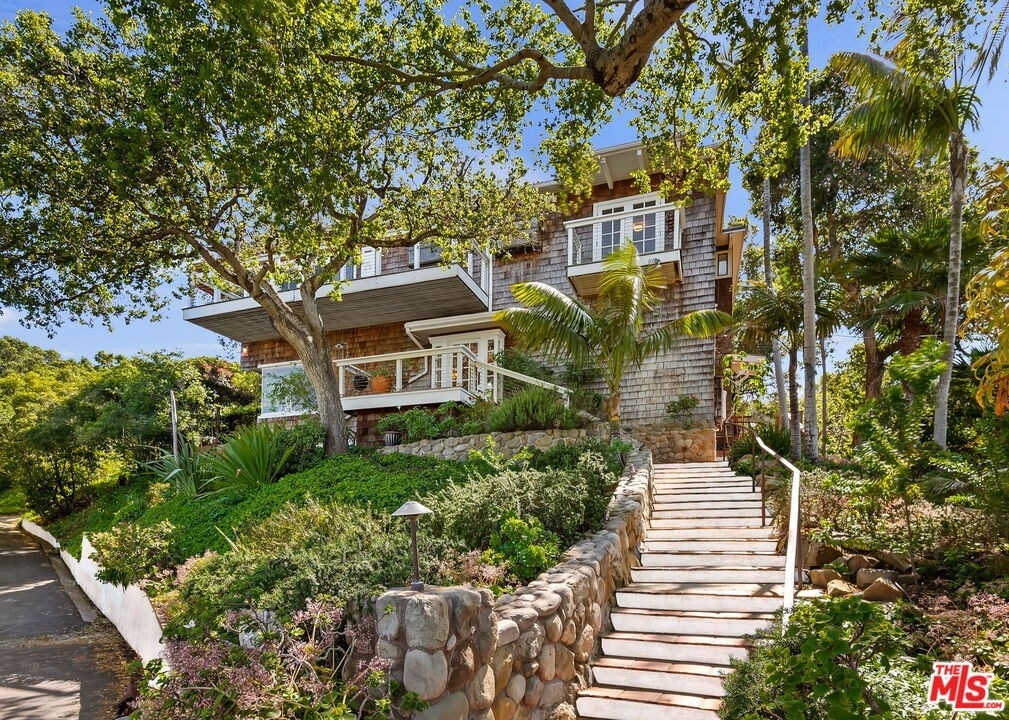 Single Family Home for Sale at Bel Air, Santa Barbara, CA 93101
