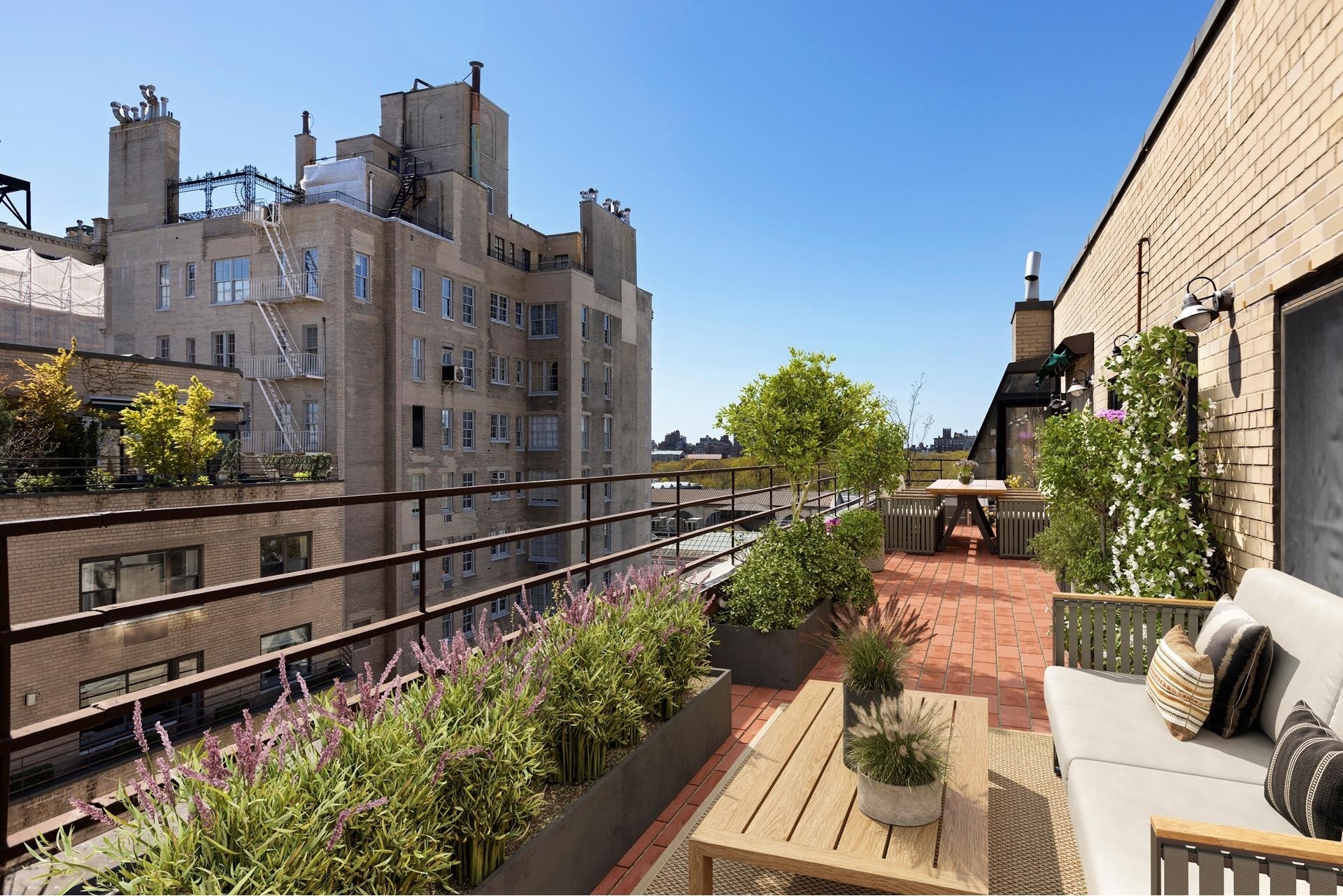 Co-op Properties for Sale at 1025 FIFTH AVE, PHAN Upper East Side, New York, NY 10028