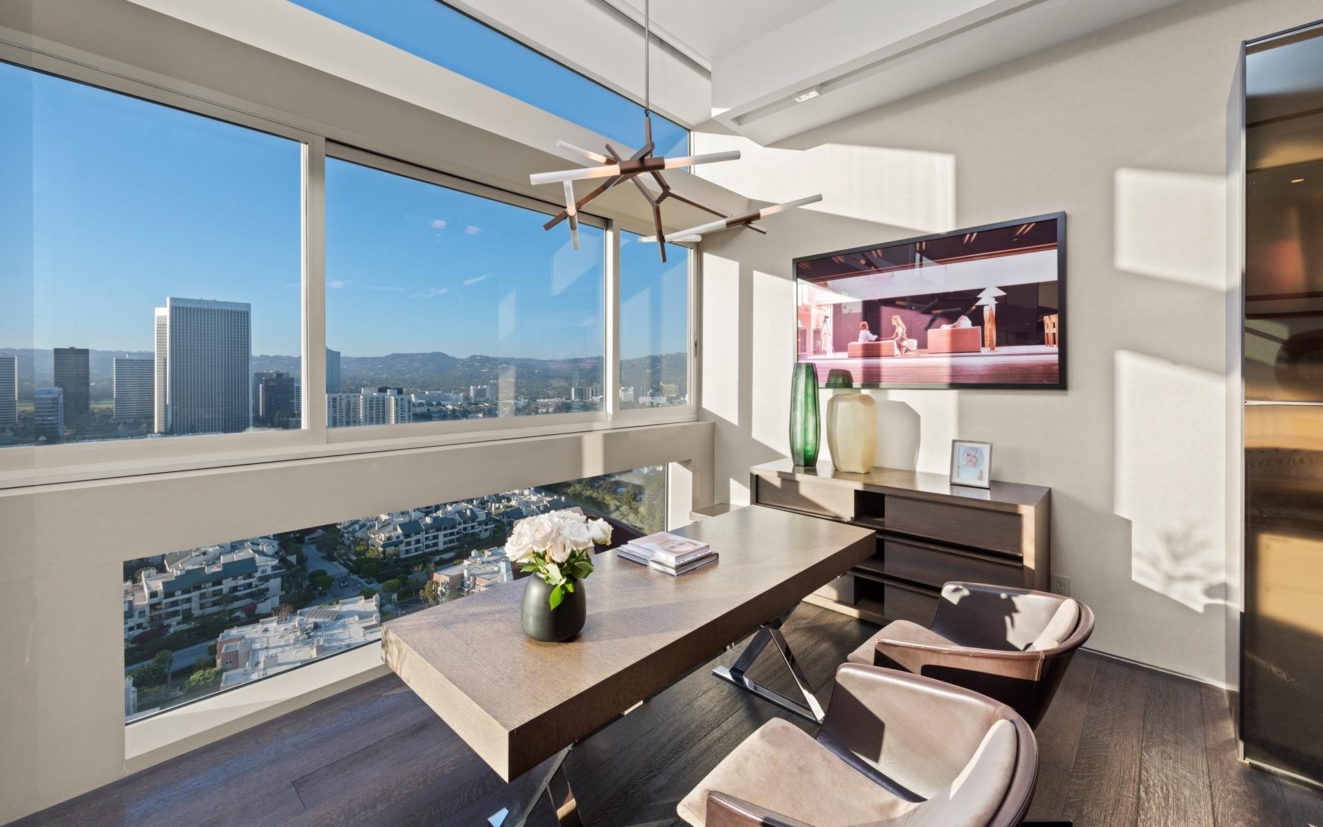 19. Condominiums for Sale at 2222 AVENUE OF THE STARS , 2803 Century City, Los Angeles, CA 90067