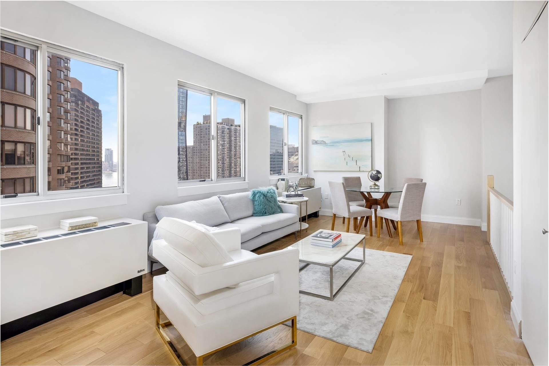 3. Condominiums for Sale at The Vantage, 308 E 38TH ST, 21/22B Murray Hill, New York, NY 10016