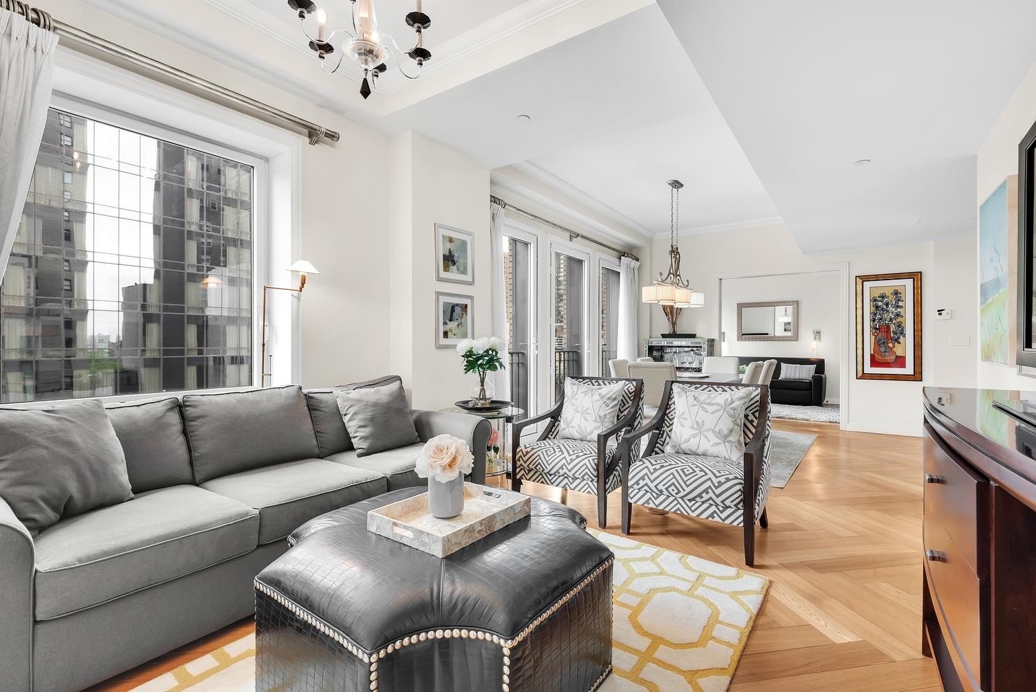 1. Condominiums for Sale at Essex House, 160 CENTRAL PARK S, 1820 Central Park South, New York, NY 10019