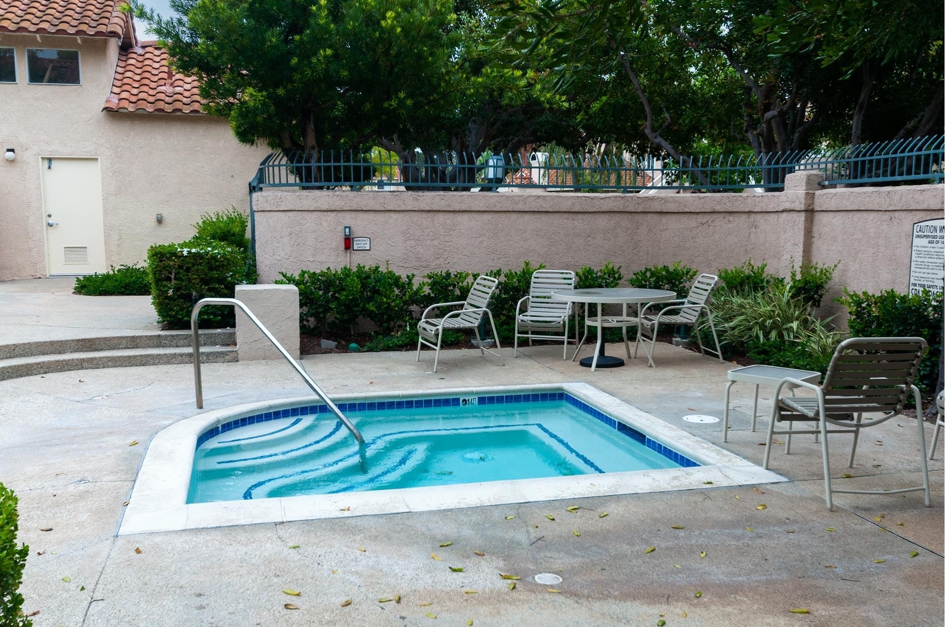 21. Condominiums for Sale at 9 Mirlo , 79 SAMLARC, Rancho Santa Margarita, CA 92688