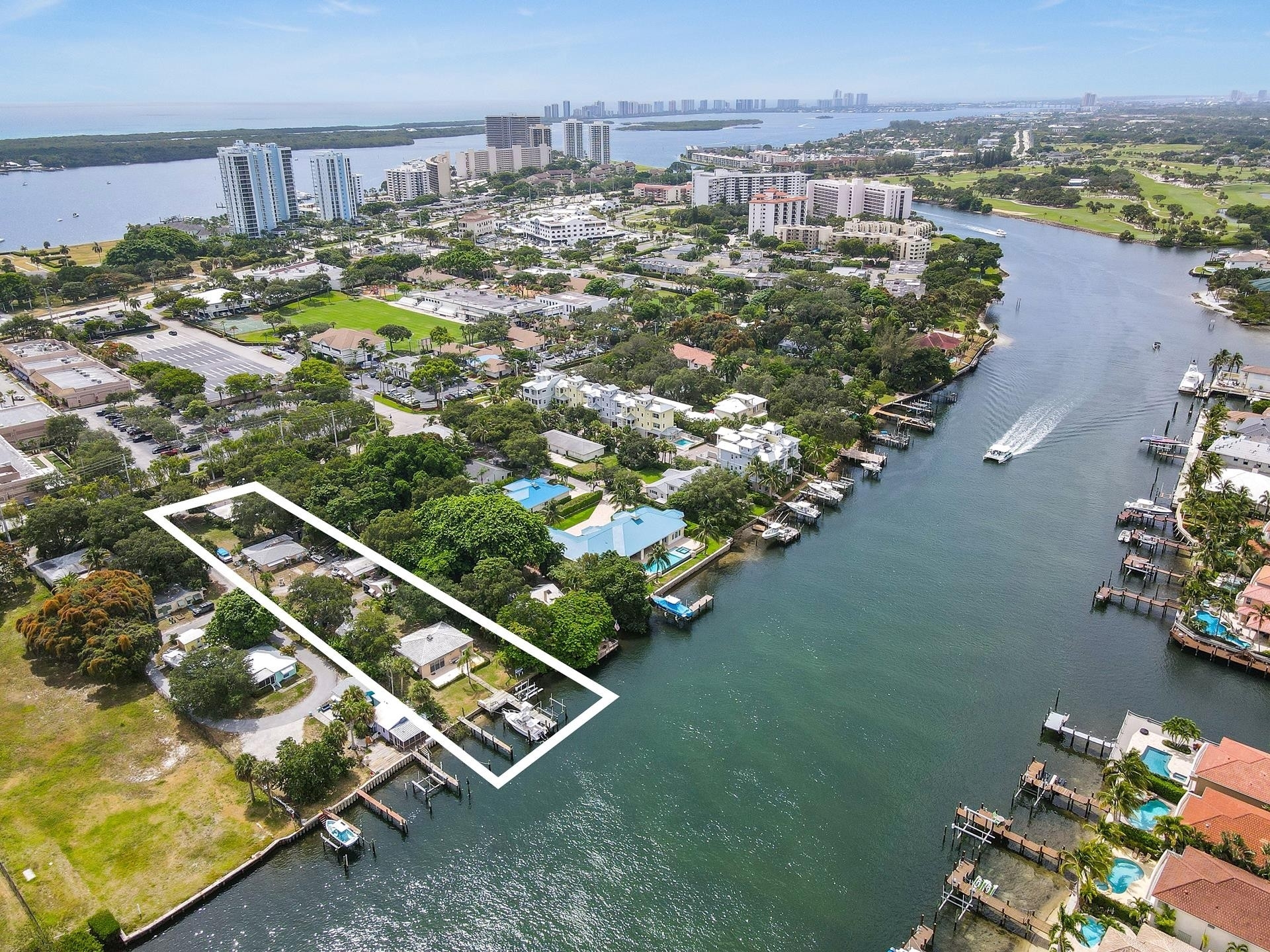 10. Land for Sale at North Palm Beach, FL 33408
