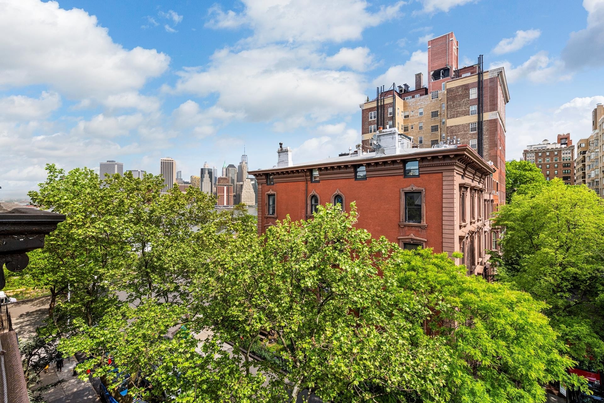 28. Multi Family Townhouse for Sale at 20 REMSEN ST, TOWNHOUSE Brooklyn Heights, Brooklyn, NY 11201