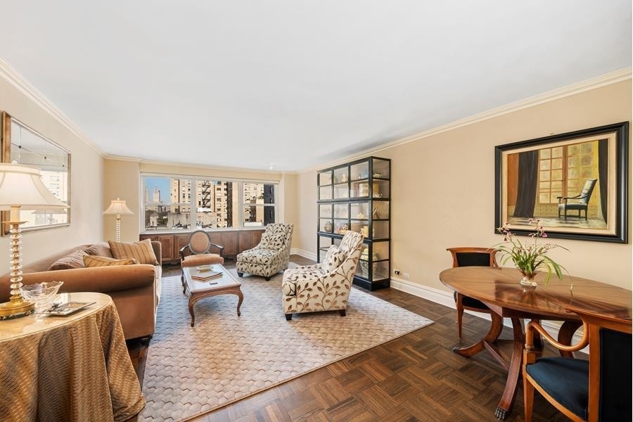 Co-op Properties for Sale at The Montclair, 35 E 75TH ST, 12C Lenox Hill, New York, NY 10021