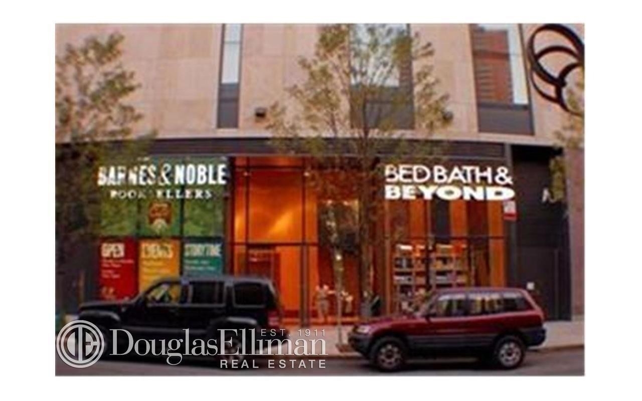 17. Condominiums for Sale at 275 GREENWICH ST, 3DS TriBeCa, New York, NY 10007