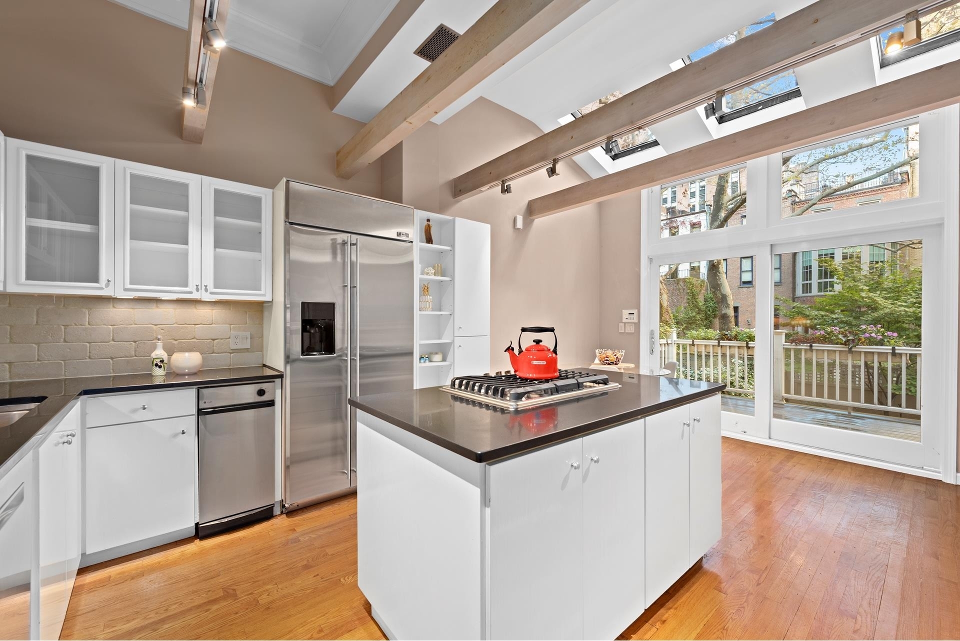 6. Single Family Townhouse for Sale at 247 E 71ST ST, TOWNHOUSE Lenox Hill, New York, NY 10021