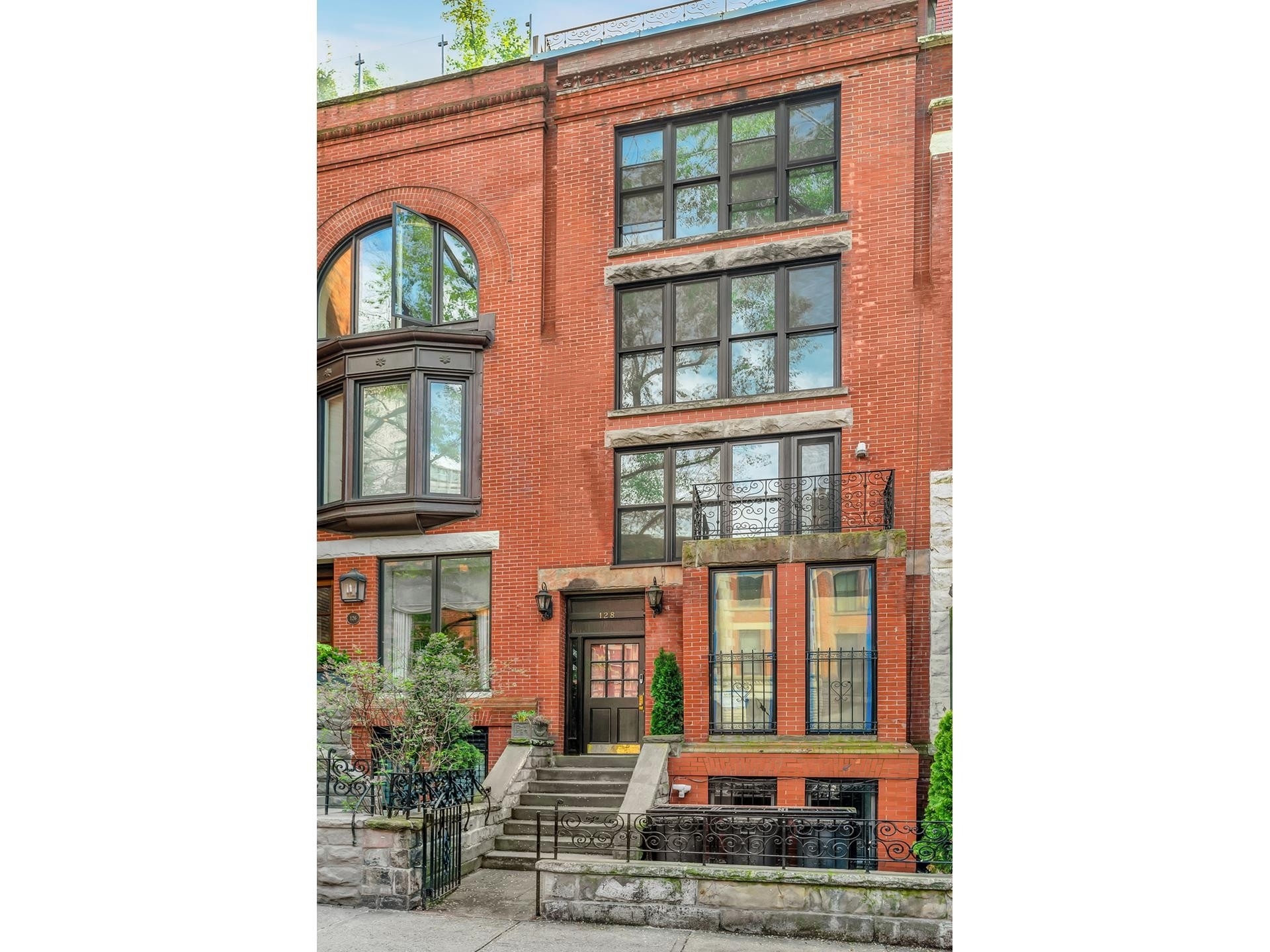 Single Family Townhouse for Sale at 128 W 95TH ST, TOWNHOUSE Upper West Side, New York, NY 10025