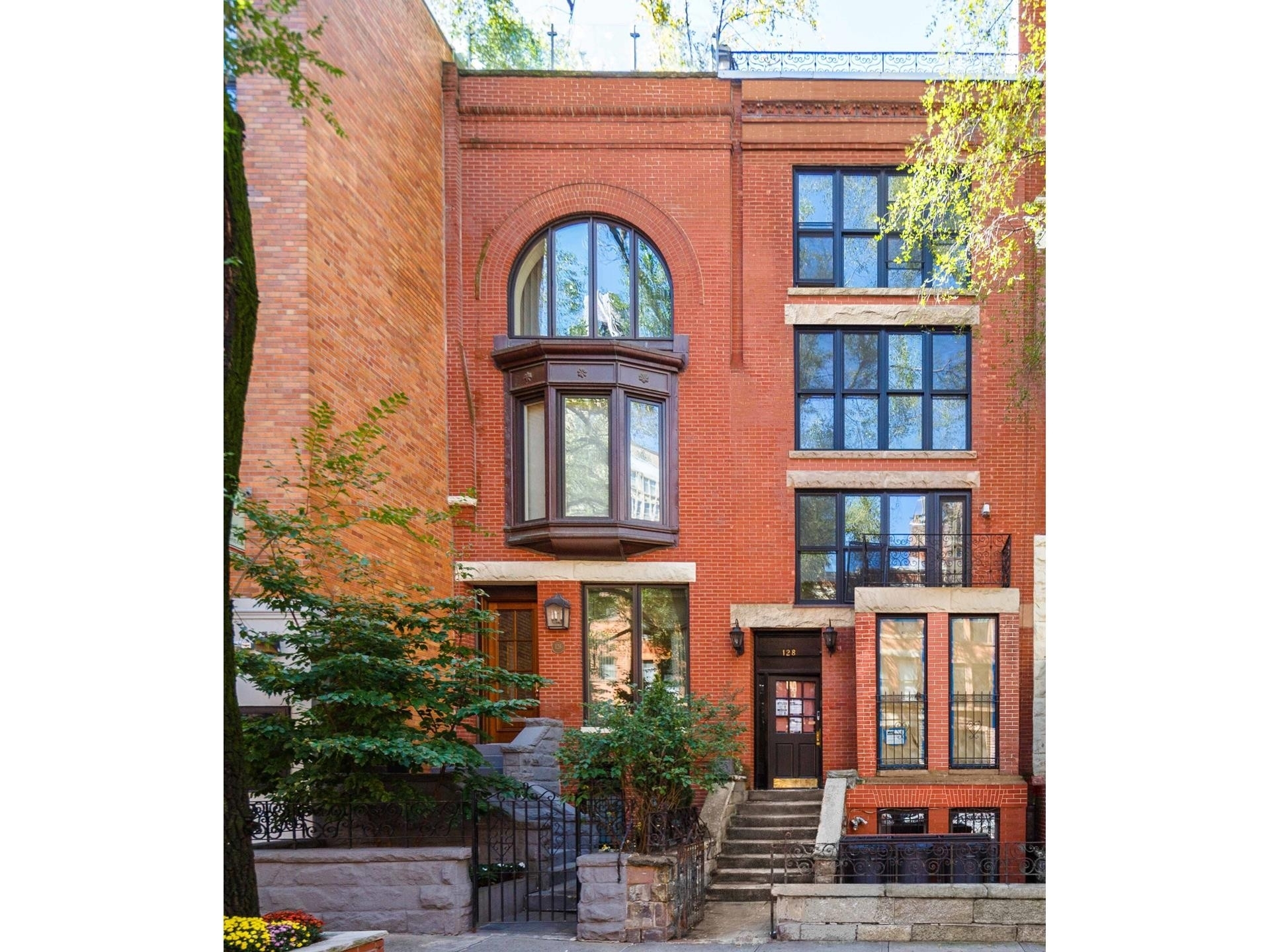 Single Family Townhouse for Sale at 128 W 95TH ST, TOWNHOUSE Upper West Side, New York, NY 10025