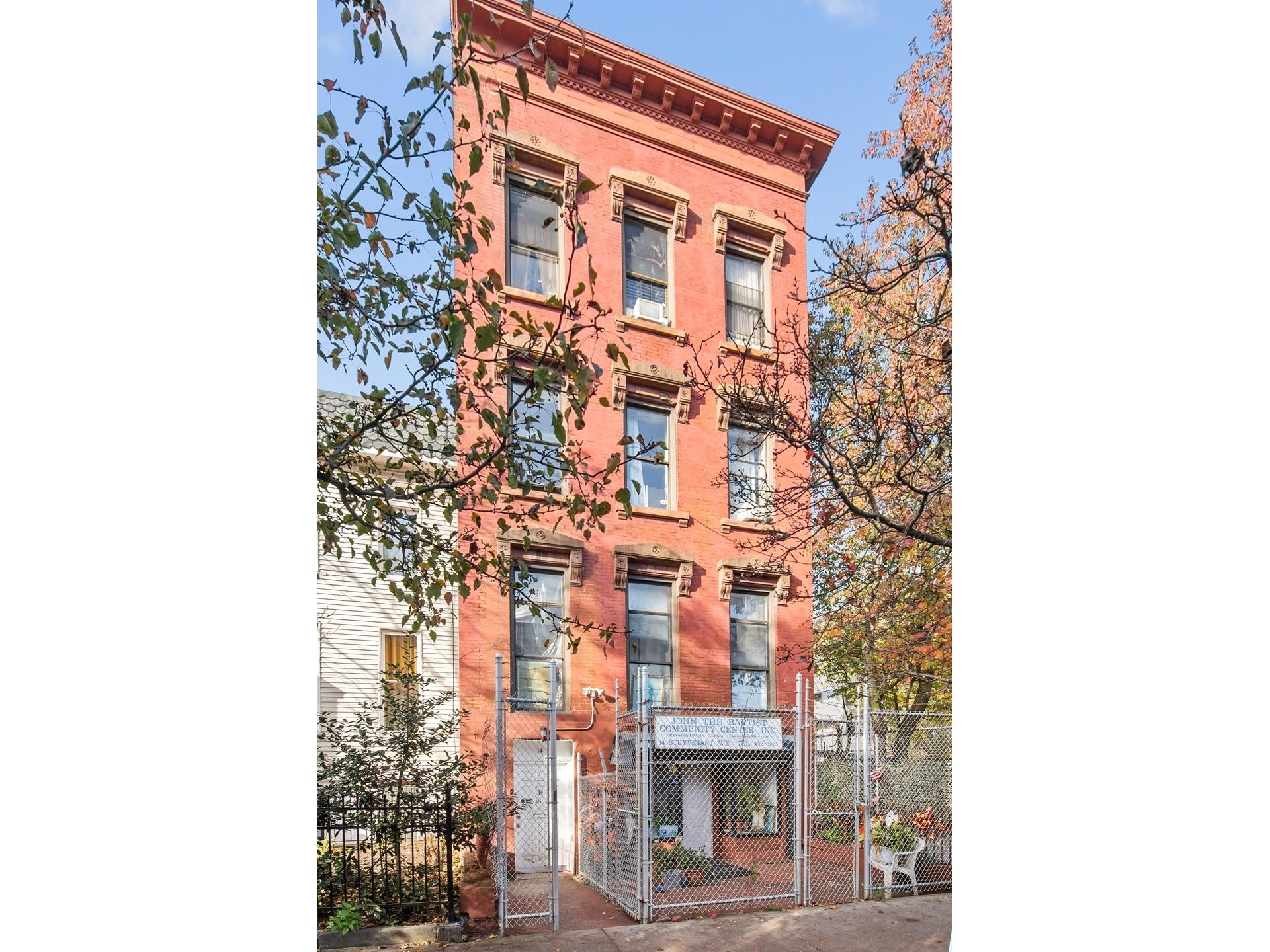 Investment for Sale at 14 STUYVESANT AVE, TOWNHOUSE Bedford Stuyvesant, Brooklyn, NY 11221