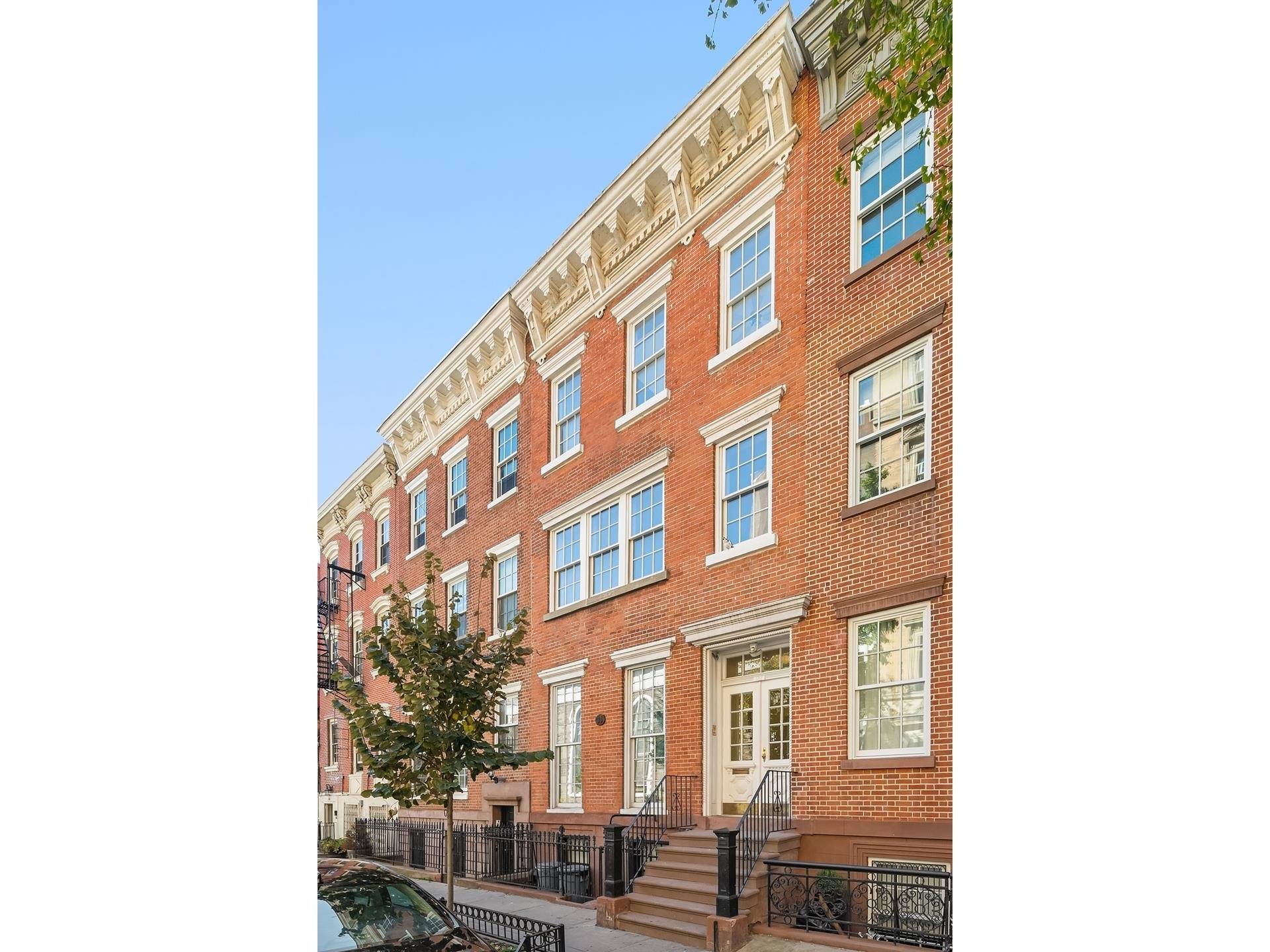 Co-op Properties for Sale at 108 W WASHINGTON PL, 1 West Village, New York, NY 10014