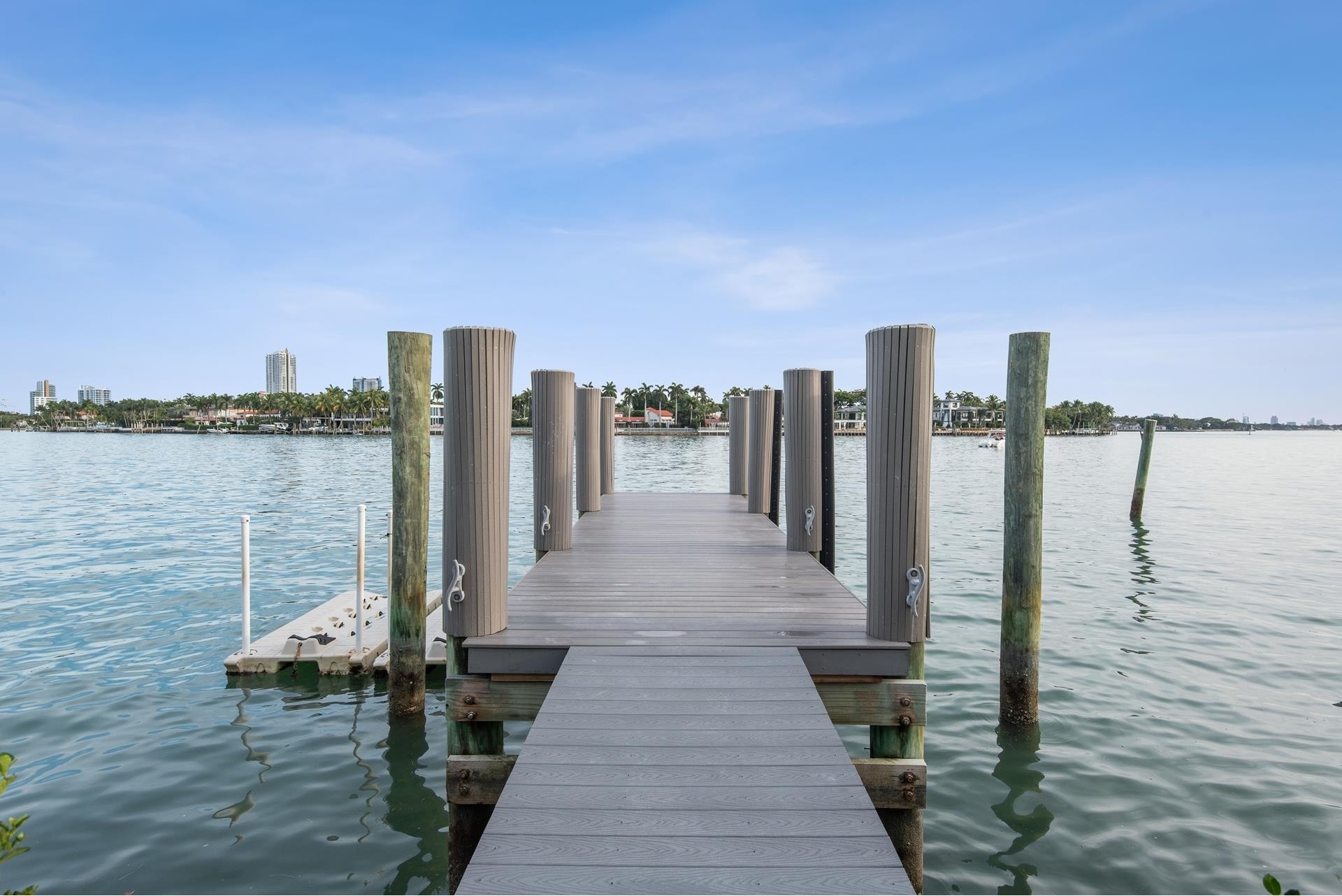 39. Single Family Homes for Sale at Isle of Normandy Trouville, Miami Beach, FL 33141