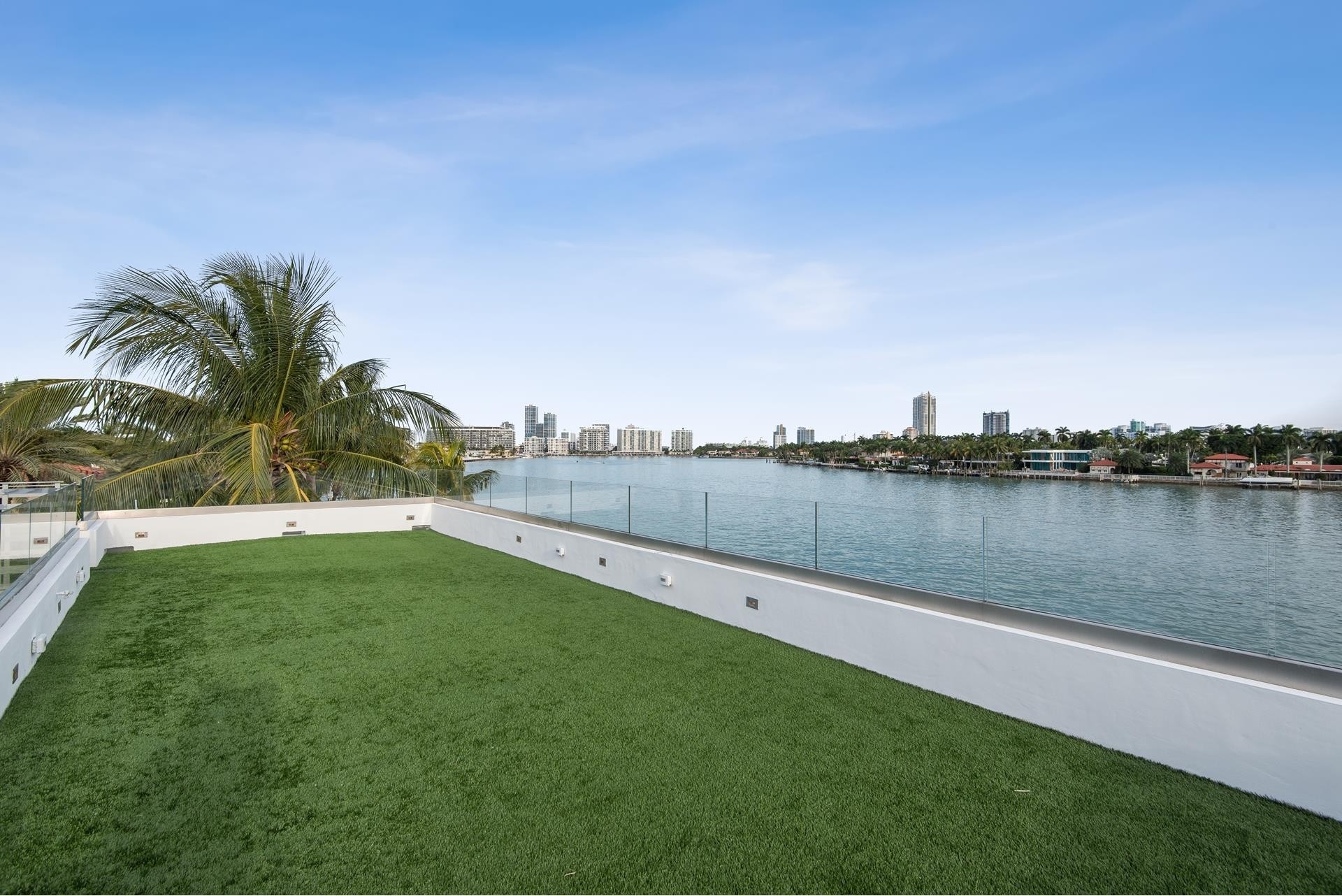38. Single Family Homes for Sale at Isle of Normandy Trouville, Miami Beach, FL 33141