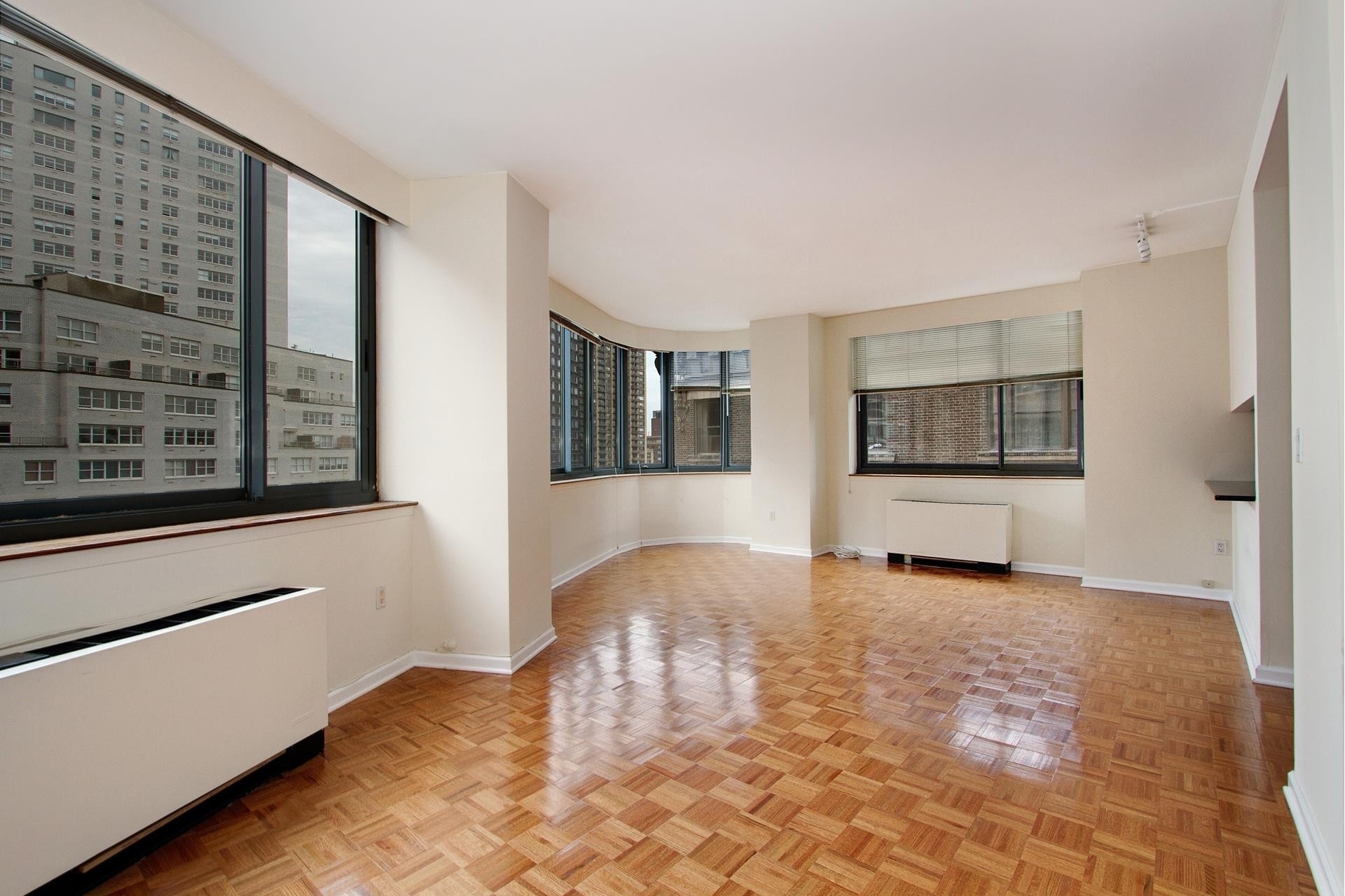 2. Condominiums for Sale at The Copley, 2000 BROADWAY, 15G Lincoln Square, New York, NY 10023