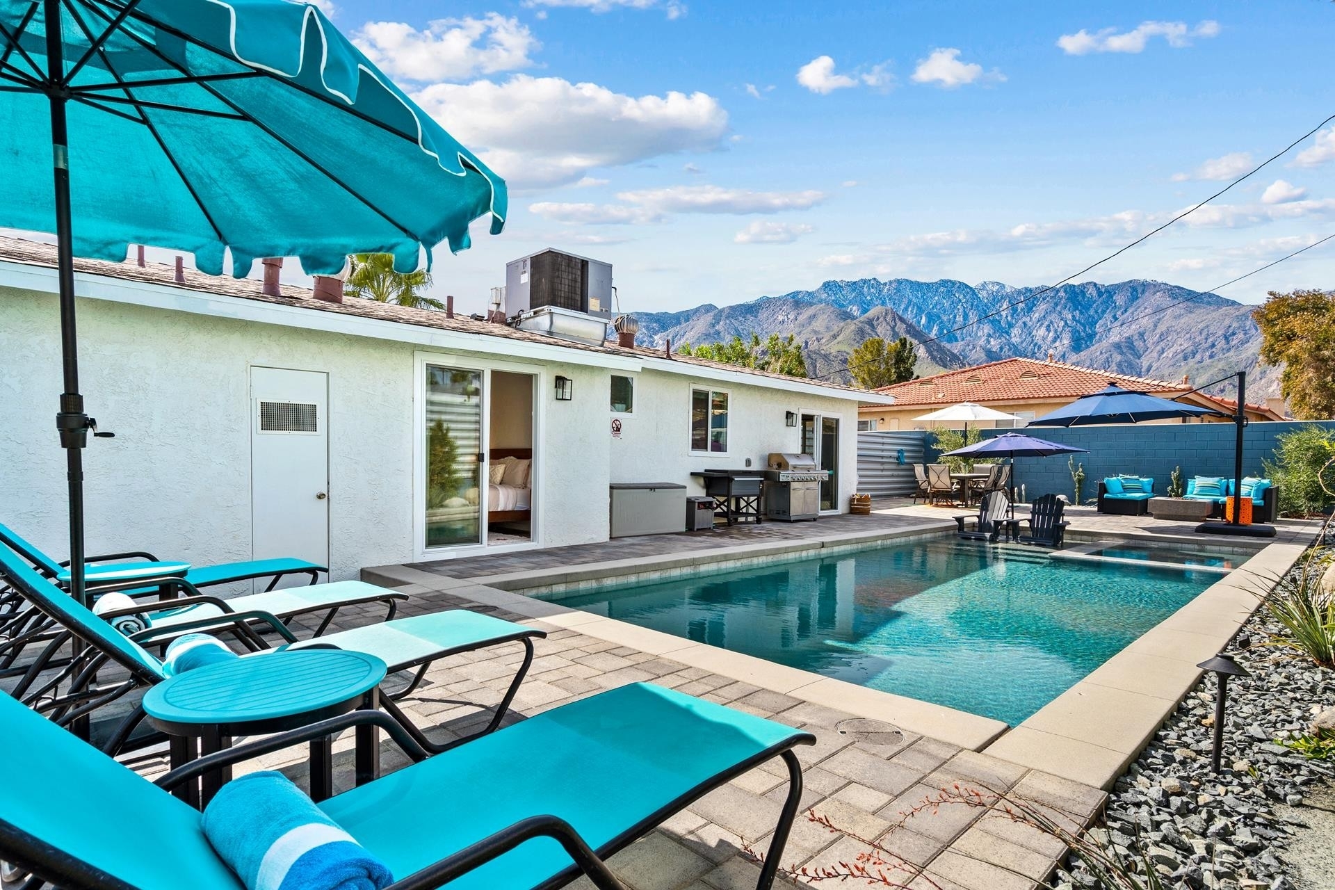 Single Family Home for Sale at Palm Springs, CA 92262
