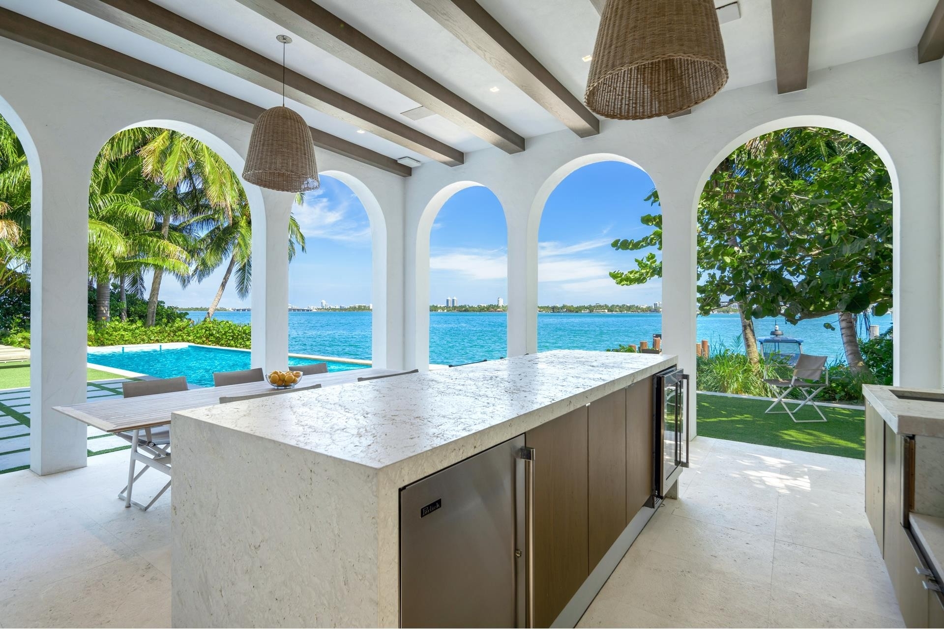 10. Single Family Homes for Sale at South Beach, Miami Beach, FL 33139