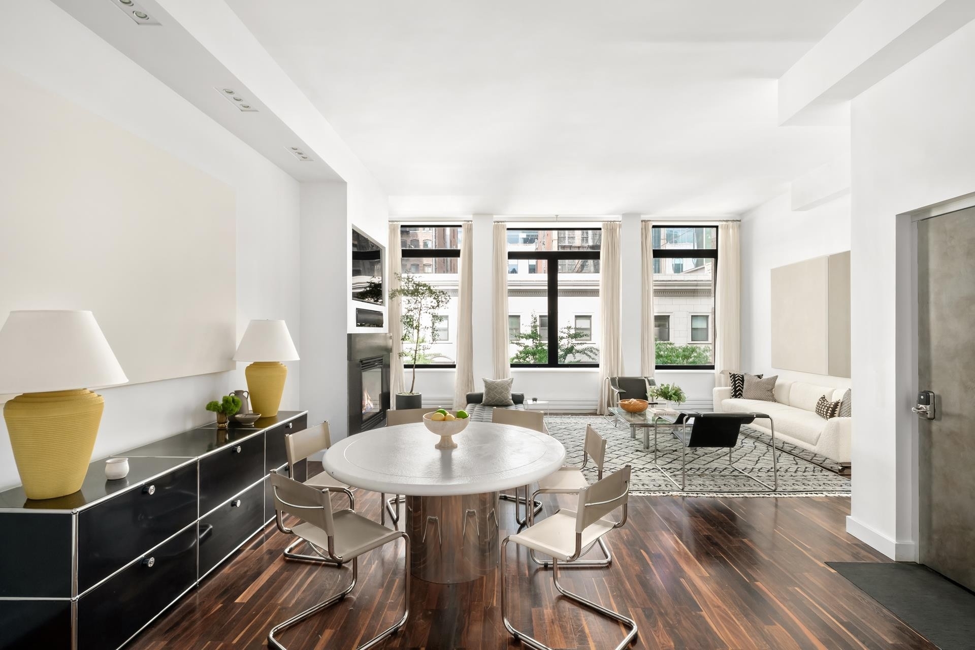 5. Condominiums for Sale at The Story House, 36 E 22ND ST, 4A Flatiron District, New York, NY 10010