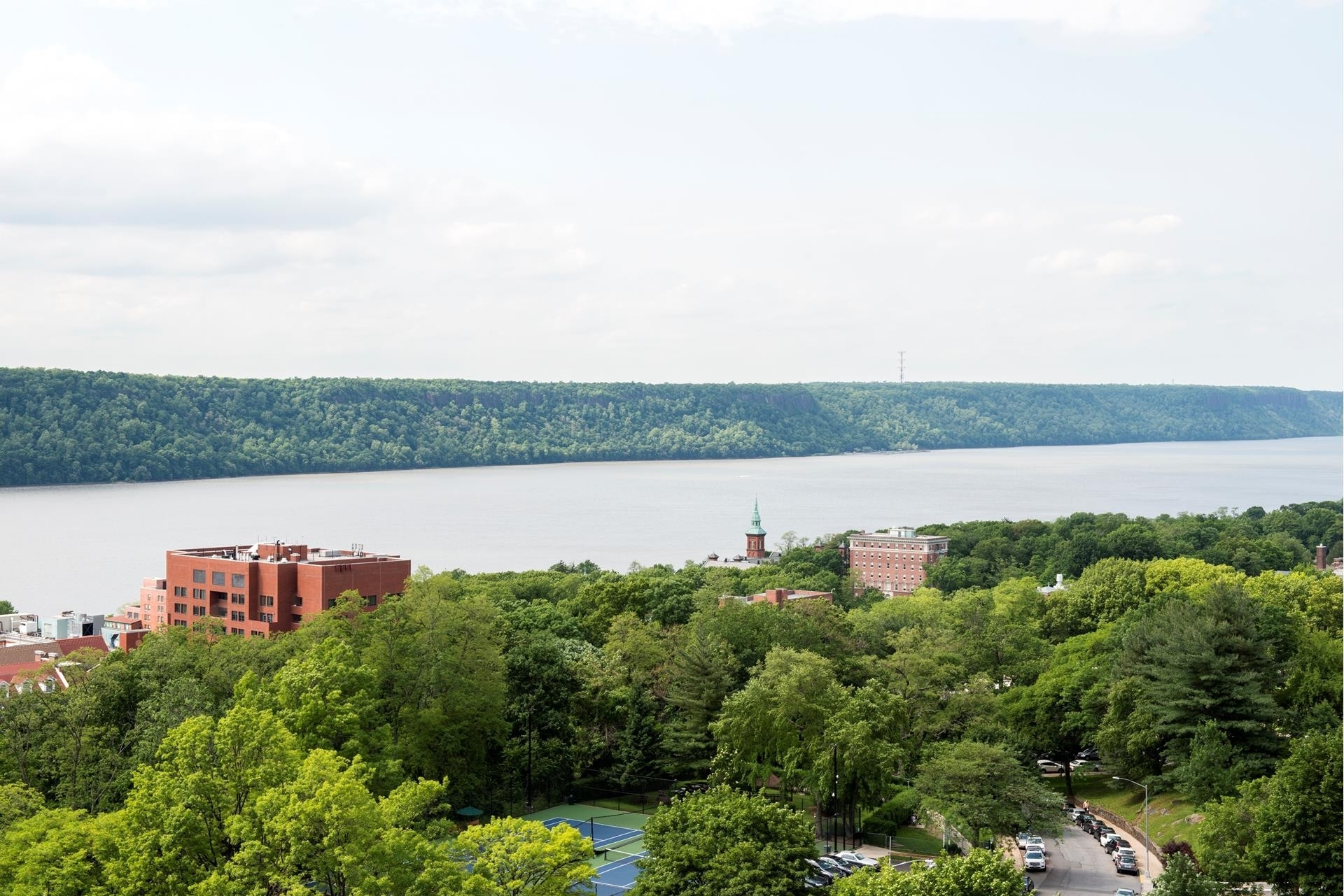 2. Co-op Properties for Sale at Skyview On Hudson, 5700 ARLINGTON AVE, 19X North Riverdale, Bronx, NY 10471