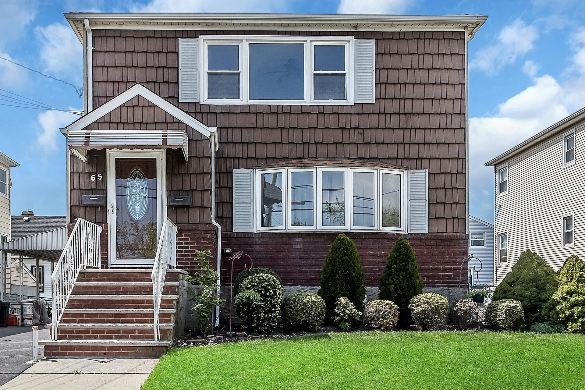 Multi Family Townhouse for Sale at East Rockaway, NY 11518