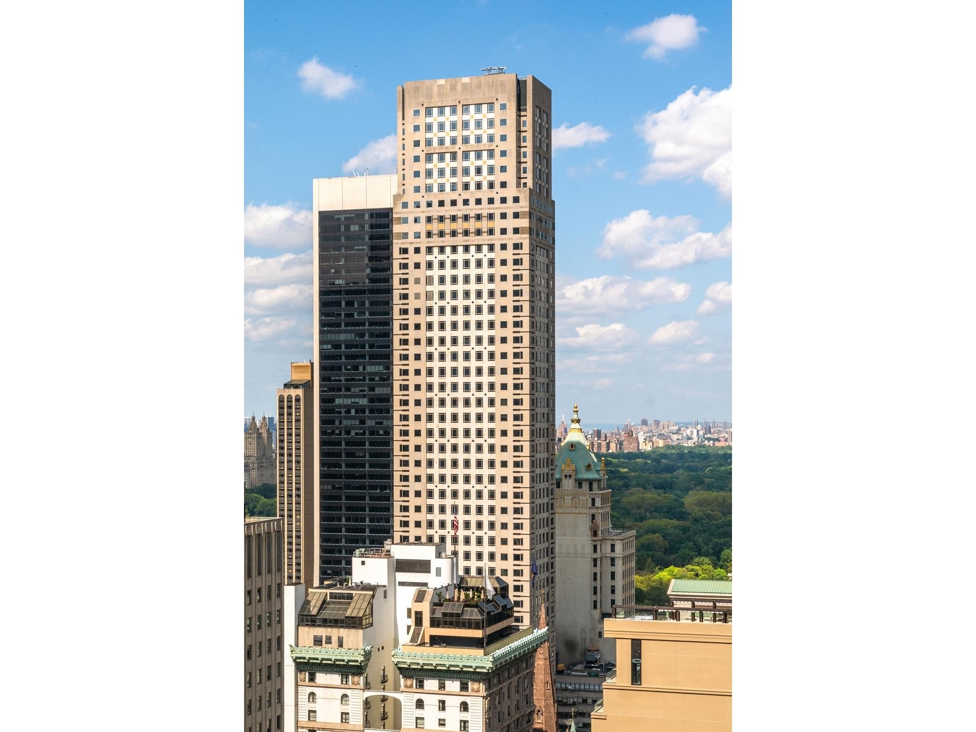 Olympic Tower, 641 FIFTH AVE, 30CD New York, NY 10022