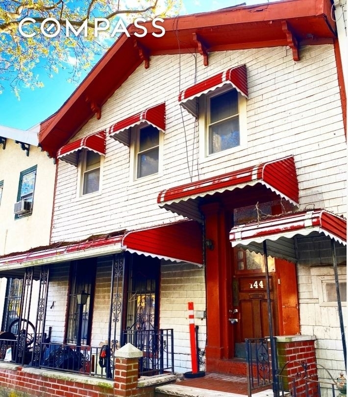 Single Family Townhouse for Sale at 144 CAMBRIDGE PL, TOWNHOUSE Clinton Hill, Brooklyn, NY 11238