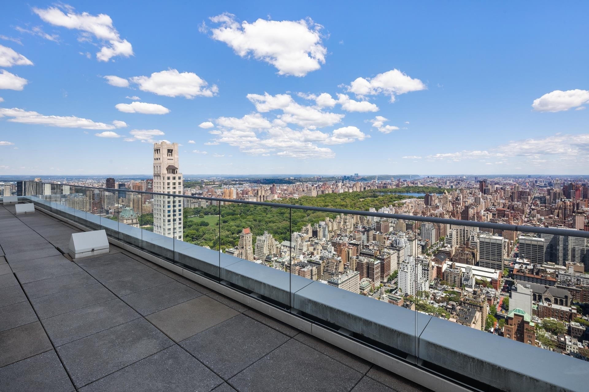 14. Condominiums for Sale at One Beacon Court, 151 E 58TH ST, PH50 Midtown East, New York, NY 10022