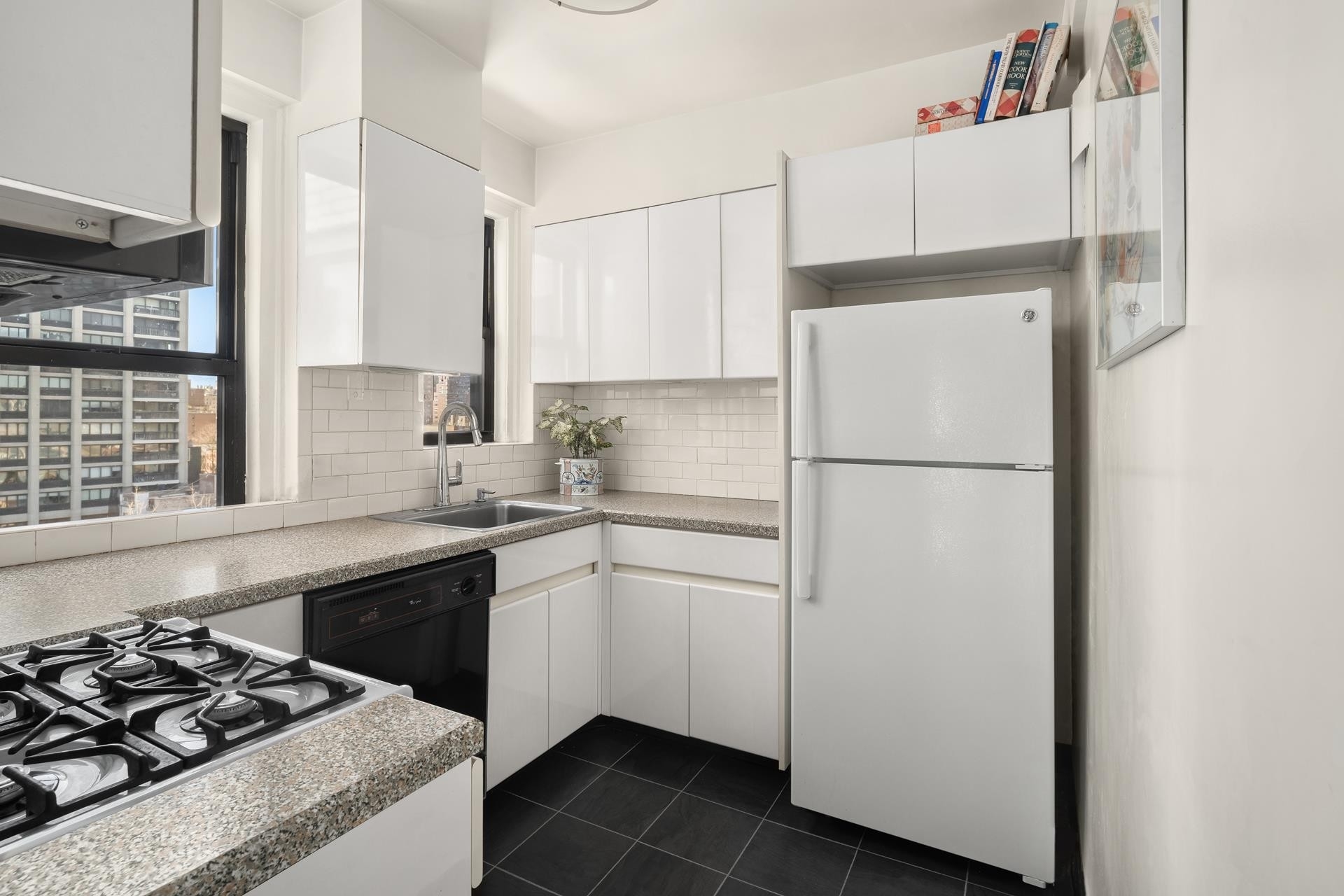 9. Co-op Properties for Sale at 339 E 58TH ST, 10AB Midtown East, New York, NY 10022